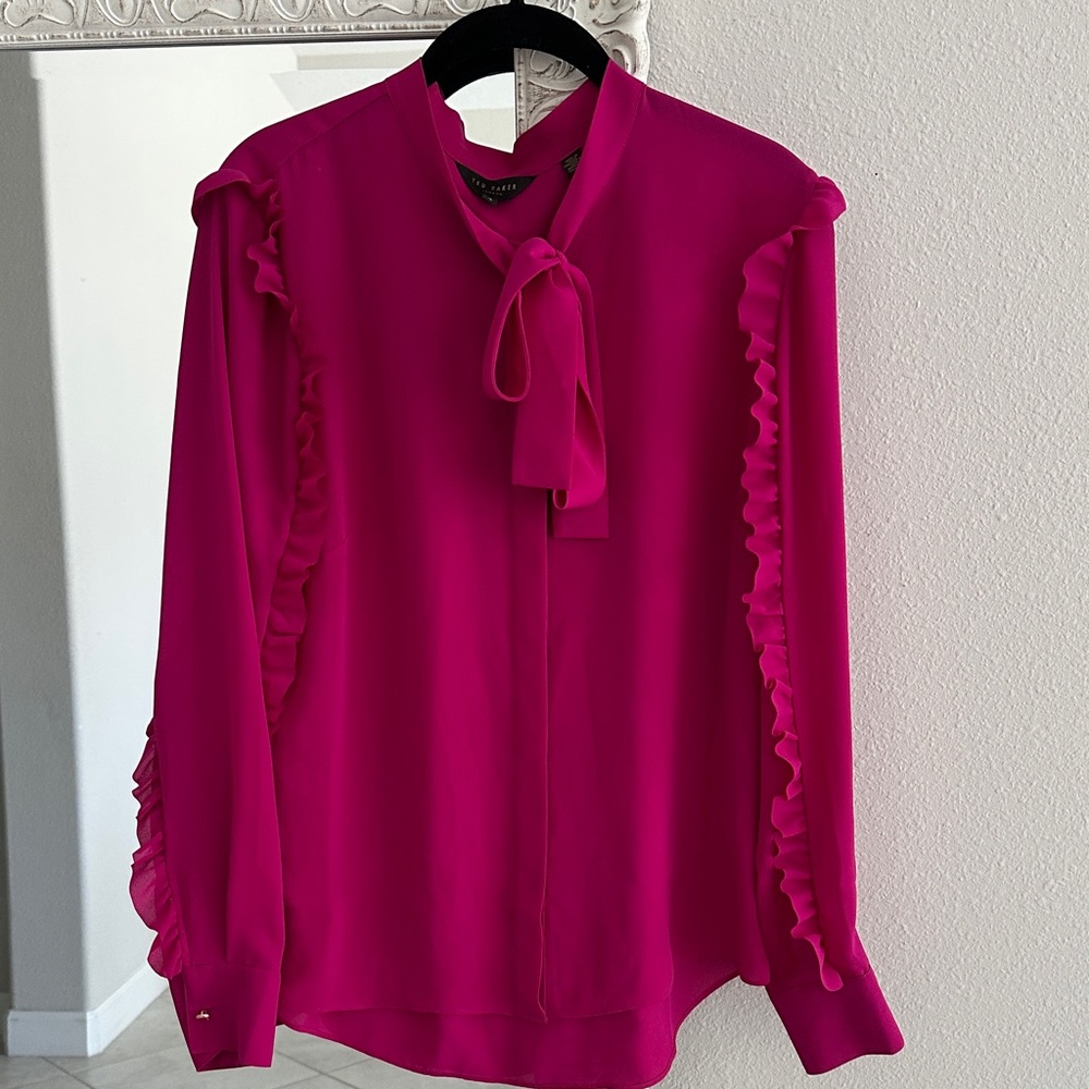 Ted Baker London Fuchsia Ruffle Long Sleeve Button Down Size 4